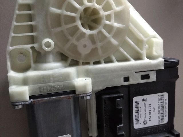 Bal első Ablakemelő Motor - Elektro-motor, pumpa, generátor | EXPO.HU