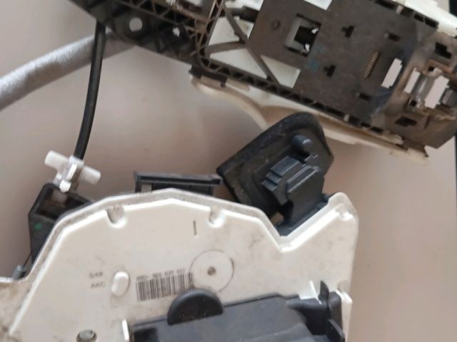 Bal hátsó Ajtózár - Zárszerkezet | EXPO.HU