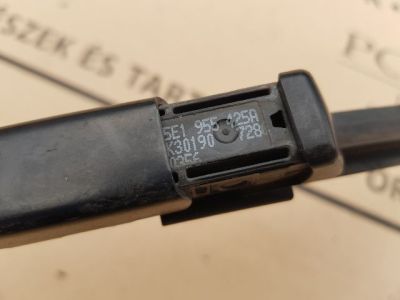 Első Ablaktörlő Kar - 8. kép