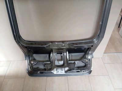 Csomagtérajtó (Üres lemez) - Csomagtérajtó