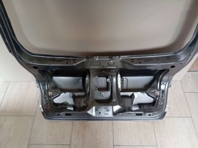 Csomagtérajtó (Üres lemez) - 10. kép