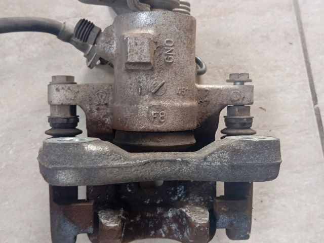 Bal hátsó Féknyereg Munkahengerrel - Féknyereg | EXPO.HU