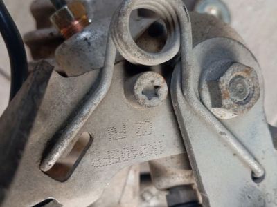 Bal hátsó Féknyereg Munkahengerrel - 5. kép