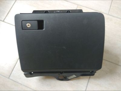 Kesztyűtartó - Kesztyűtartó