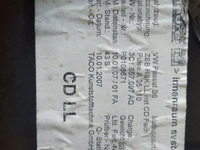 Kesztyűtartó - Kesztyűtartó