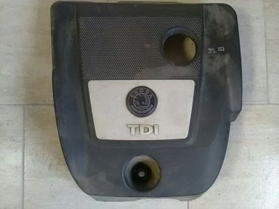 Felső Motorburkolat