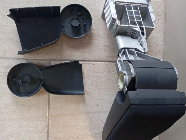 Könyöklő - Könyöklő | EXPO.HU