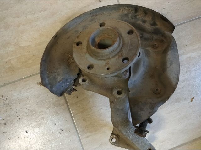 Bal hátsó Tengelycsonk - Futómű, kormányzás, felni | EXPO.HU