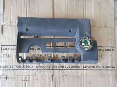 Felső Motorburkolat