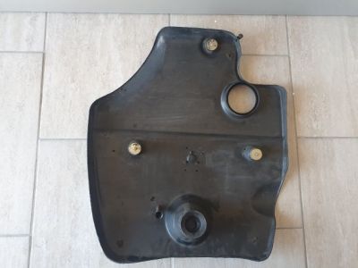 Felső Motorburkolat - Motorburkolat