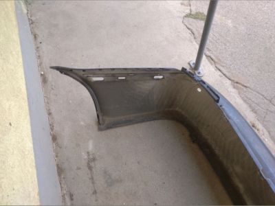 Hátsó Lökhárító (Üresen) - Lökhárító