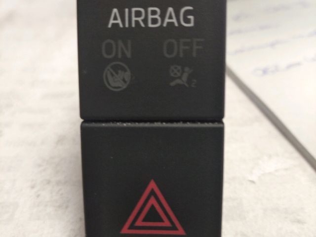 Vészvillogó Kapcsoló - Kapcsoló, kábel | EXPO.HU