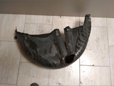 Bal hátsó Hátsó Dobbetét (Kerékjárati, Műanyag) - Karosszéria egyéb