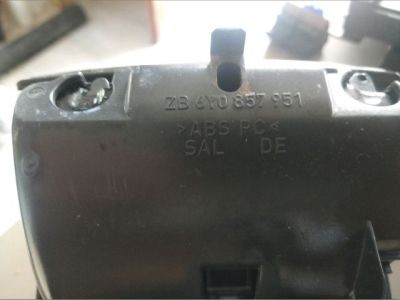 Első Hamutartó - Hamutartó