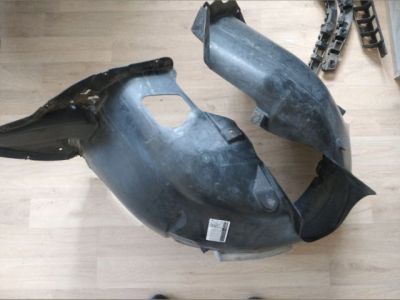 Bal első Dobbetét (Kerékjárati, Műanyag) - Karosszéria egyéb