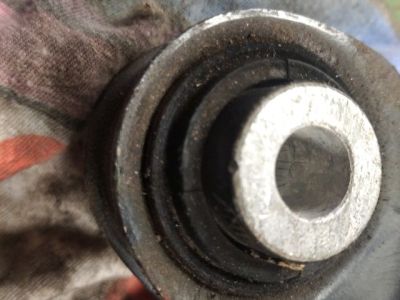 Jobb hátsó Futómű Kitámasztó - 4. kép