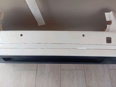 Hátsó Lökhárító (Üresen) - Lökhárító