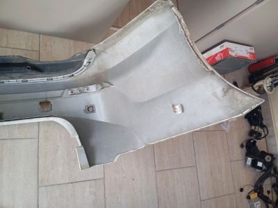 Hátsó Lökhárító (Üresen) - 5. kép