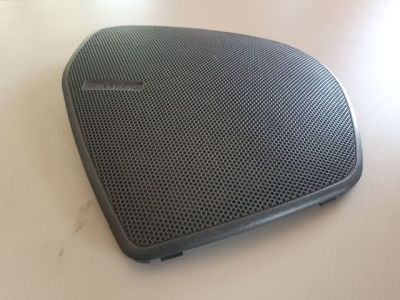 Jobb első Hangszóró Burkolat - Burkolat