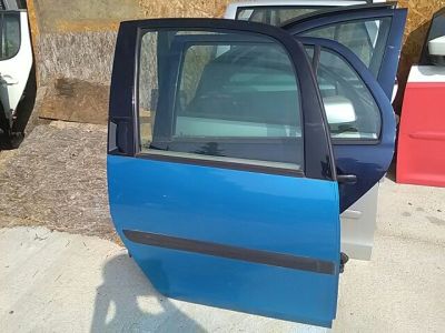 Jobb hátsó Külső Kilincs