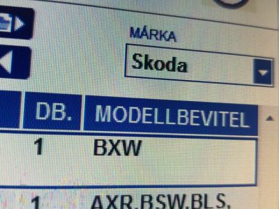 Motor Tartó Bak Jobb - 7. kép