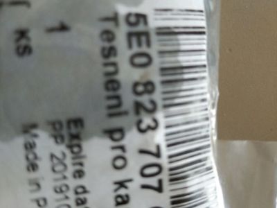 Motorháztető Szigetelés - Szigetelés