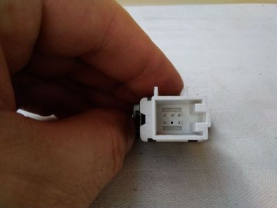 Kipörgésgátló Kapcsoló - 3. kép