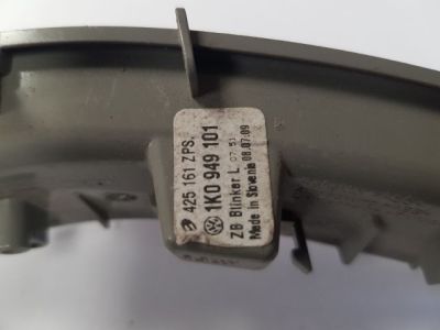 Bal Visszapillantó Tükör Irányjelző - Irányjelző