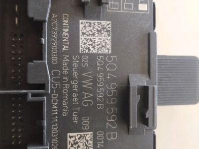 Jobb első Ajtó Vezérlőegység - Elektronika