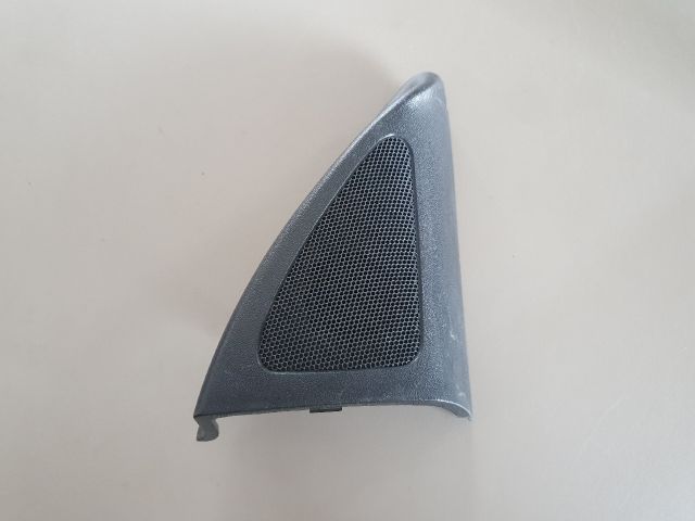 Jobb első Kis Hangszóró Burkolat - Burkolat | EXPO.HU