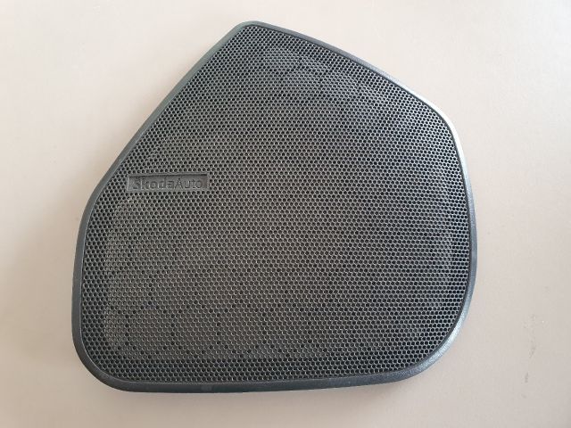 Bal első Hangszóró Burkolat - Burkolat | EXPO.HU