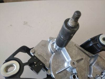 Hátsó Ablaktörlő Motor - Ablaktörlő