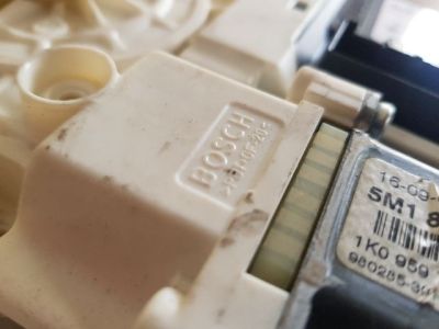 Jobb első Ablakemelő Motor - 5. kép