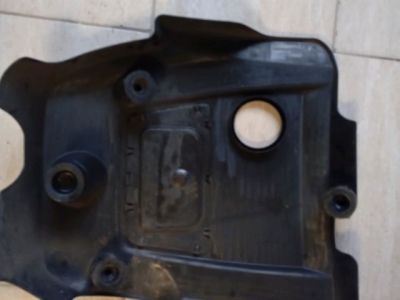 Felső Motorburkolat - Motorburkolat