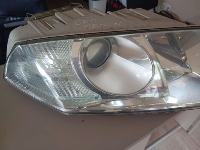 Jobb Xenon Fényszóró - Fényszóró