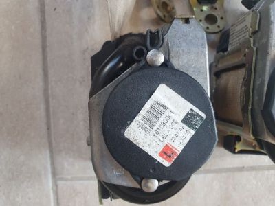 Első Biztonsági Öv Pár (Feszítővel) - Biztonsági őv