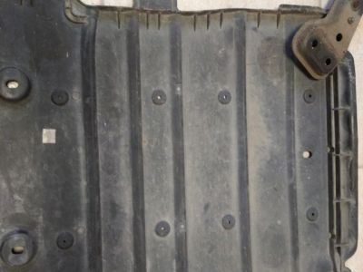 Alsó Motorburkolat - Burkolat