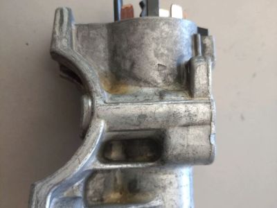 Gyújtáskapcsoló Házzal - Gyújtáskapcsoló