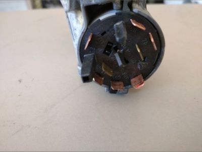 Gyújtáskapcsoló Házzal - 4. kép