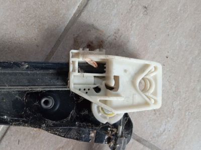 Jobb első Ablakemelő Szerkezet (Elektromos) - Ablakemelő