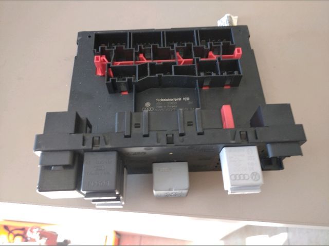 Biztosítéktábla Utastér - Biztosítéktábla | EXPO.HU