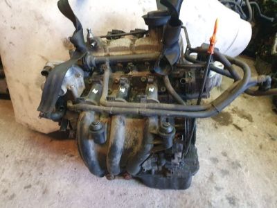 Motor (Fűzött blokk hengerfejjel) - Blokk