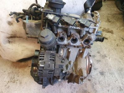 Motor (Fűzött blokk hengerfejjel) - 5. kép