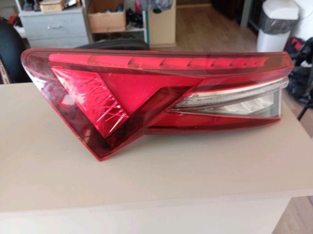 Bal Külső Hátsó Lámpa - Hátsó Lámpa | EXPO.HU