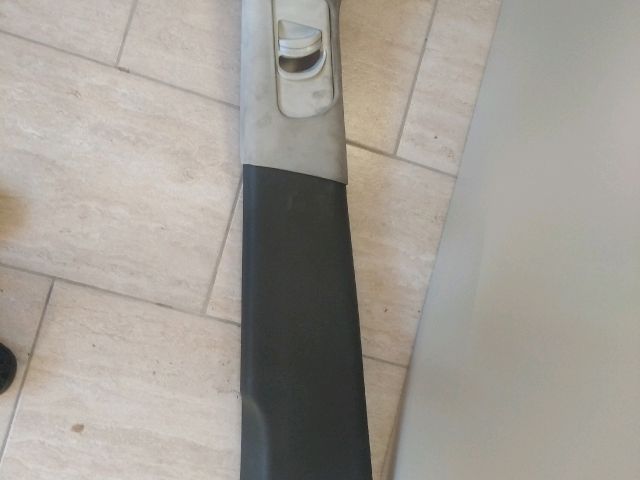 Bal B Oszlop Burkolat - Burkolat | EXPO.HU