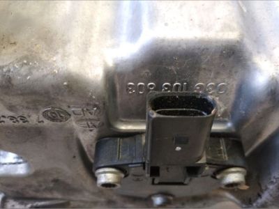 Olajteknő - Motor, motorikus alkatrész