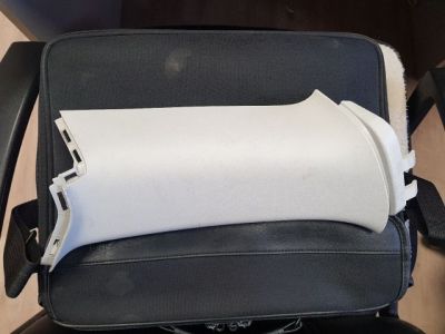 Bal C Oszlop Burkolat