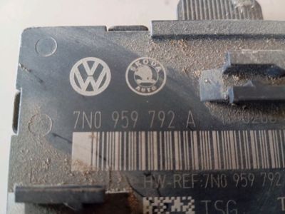 Jobb első Ajtó Vezérlőegység - Elektronika