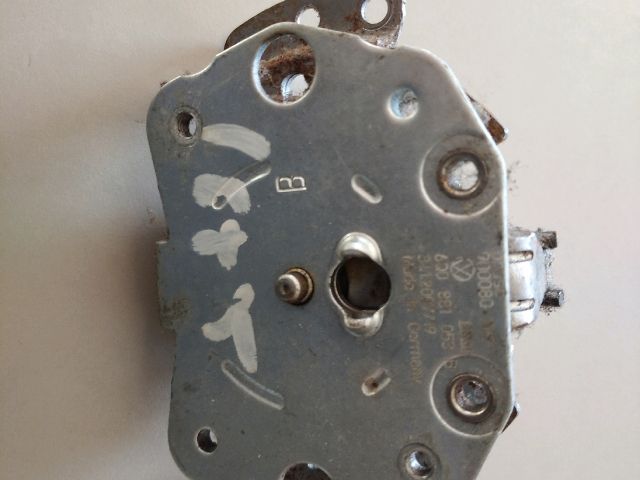 Bal első Ülésmagasság Állító - Utastér | EXPO.HU