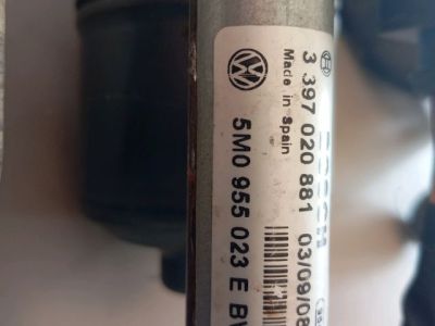 Bal első Ablaktörlő Szerkezet - Ablaktörlő